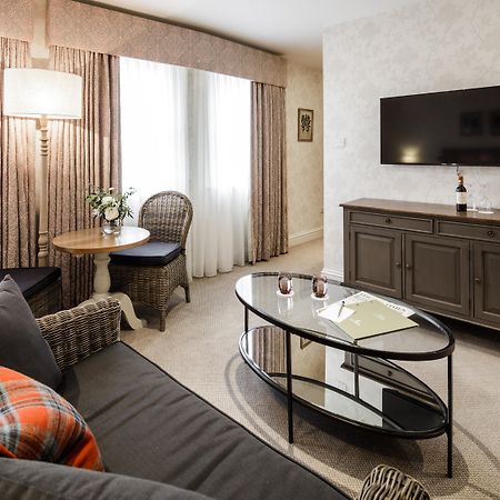 Greenhills Country Hotel Saint Peter Bagian luar foto
